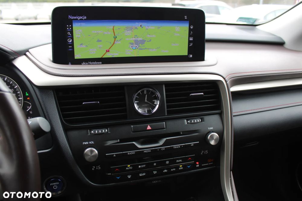 Lexus RX 450h Business Edition + - 28