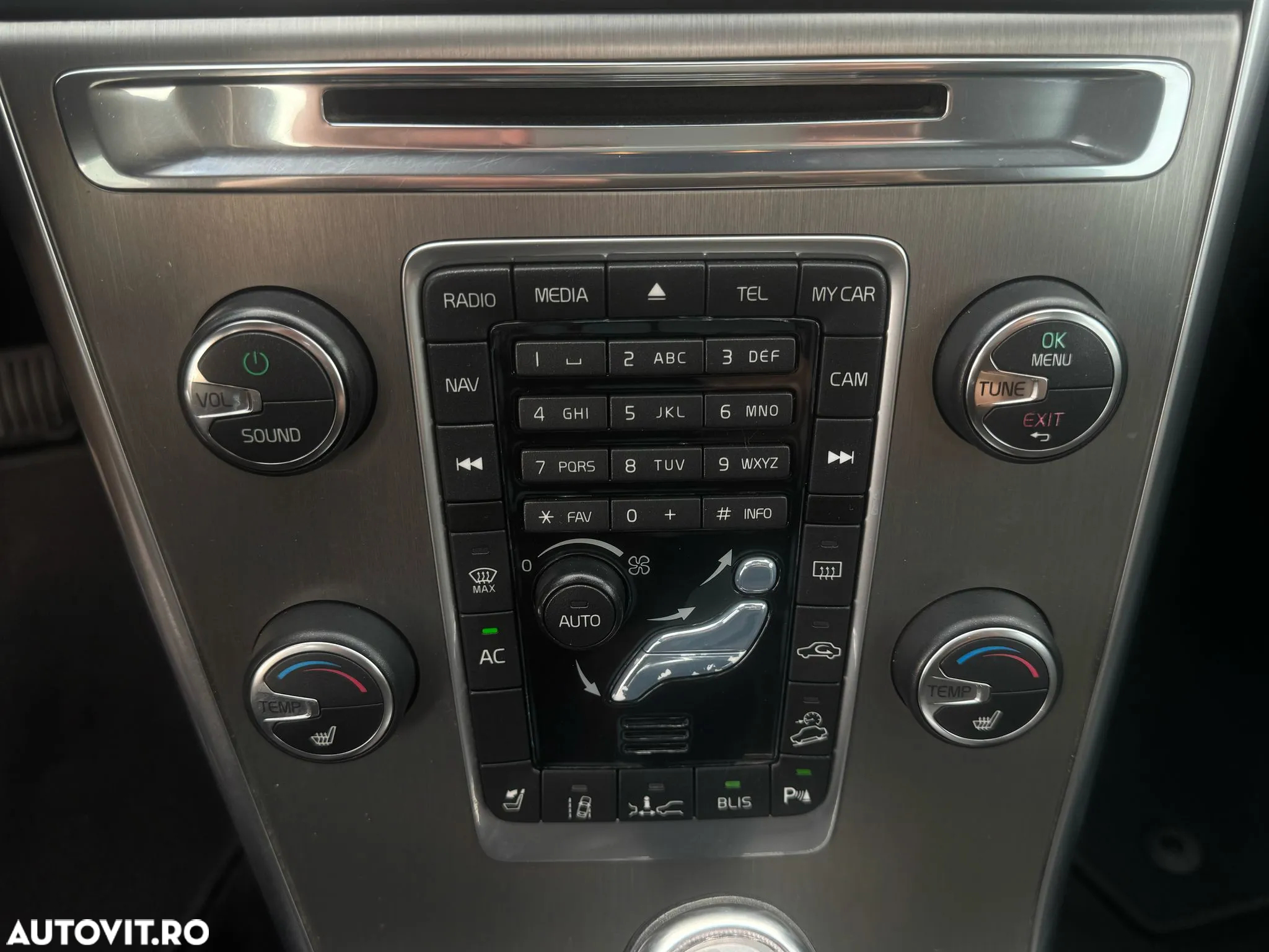 Volvo XC 60 - 13