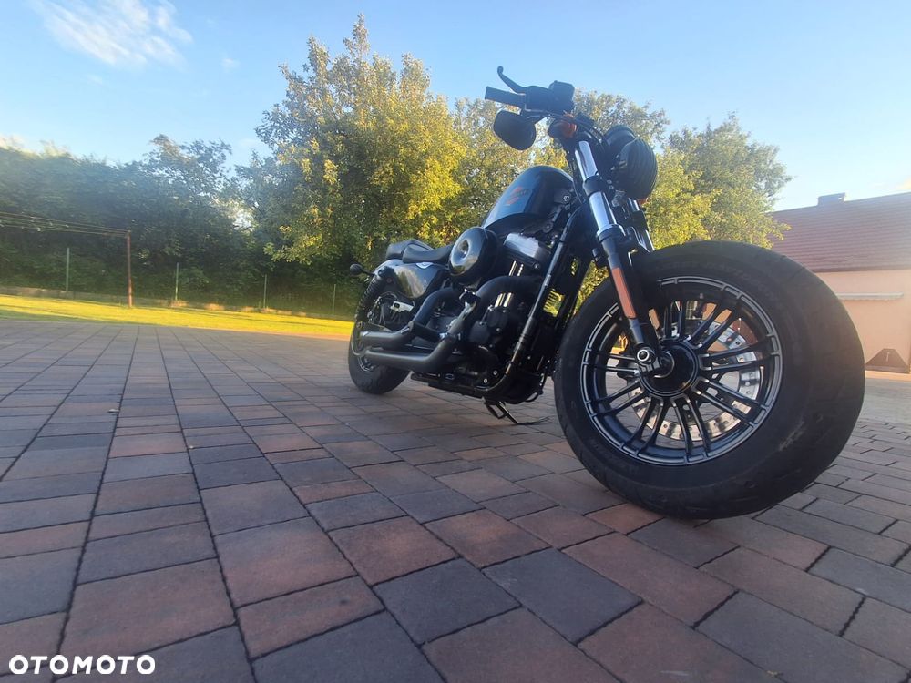 Harley-Davidson Sportster Forty-Eight - 7