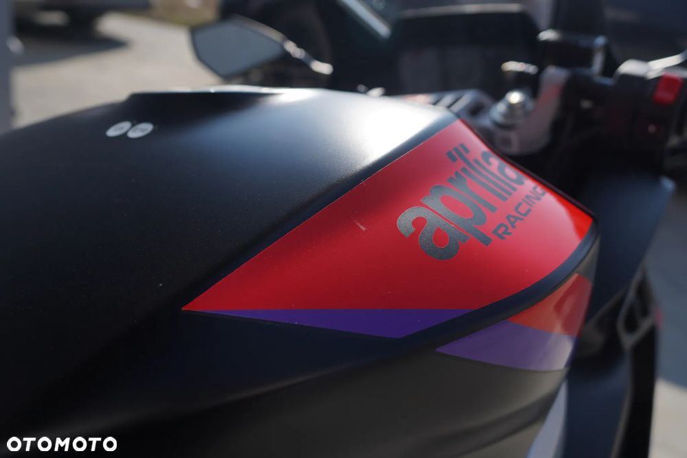 Aprilia RS - 9