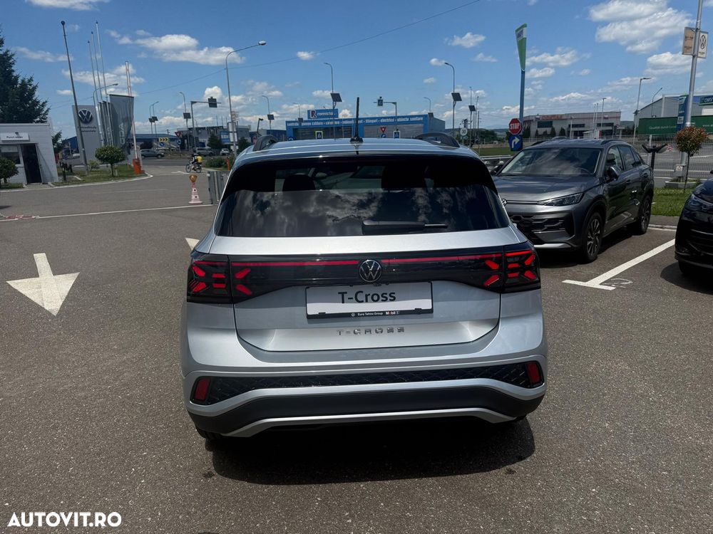 Volkswagen T-Cross - 7