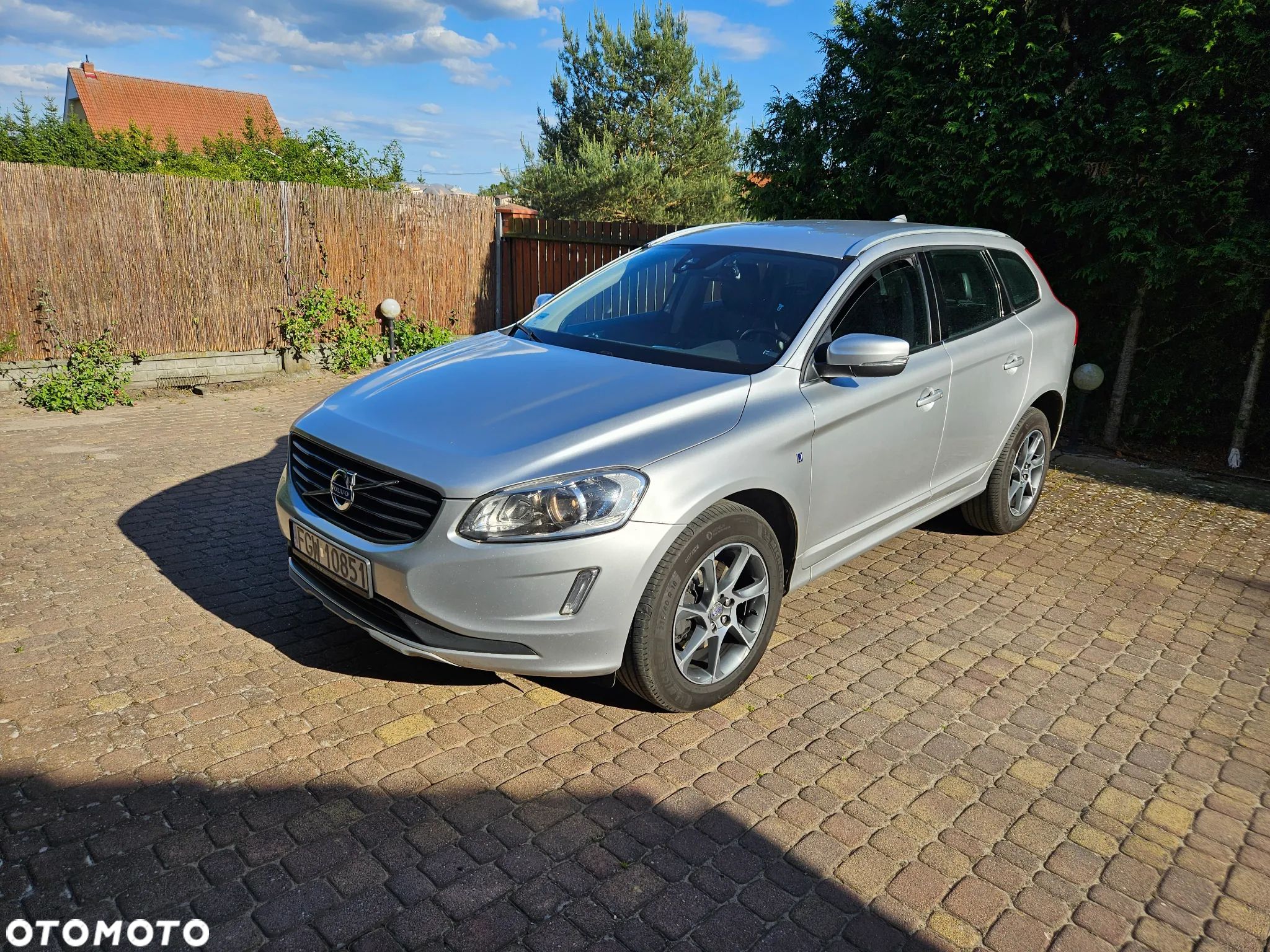 Volvo XC 60 D3 Drive-E Ocean Race - 1