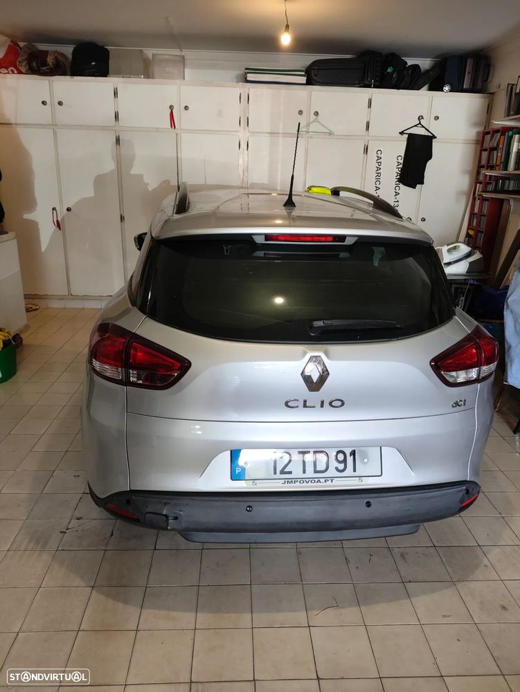 Renault Clio Sport Tourer 1.5 dCi - 8