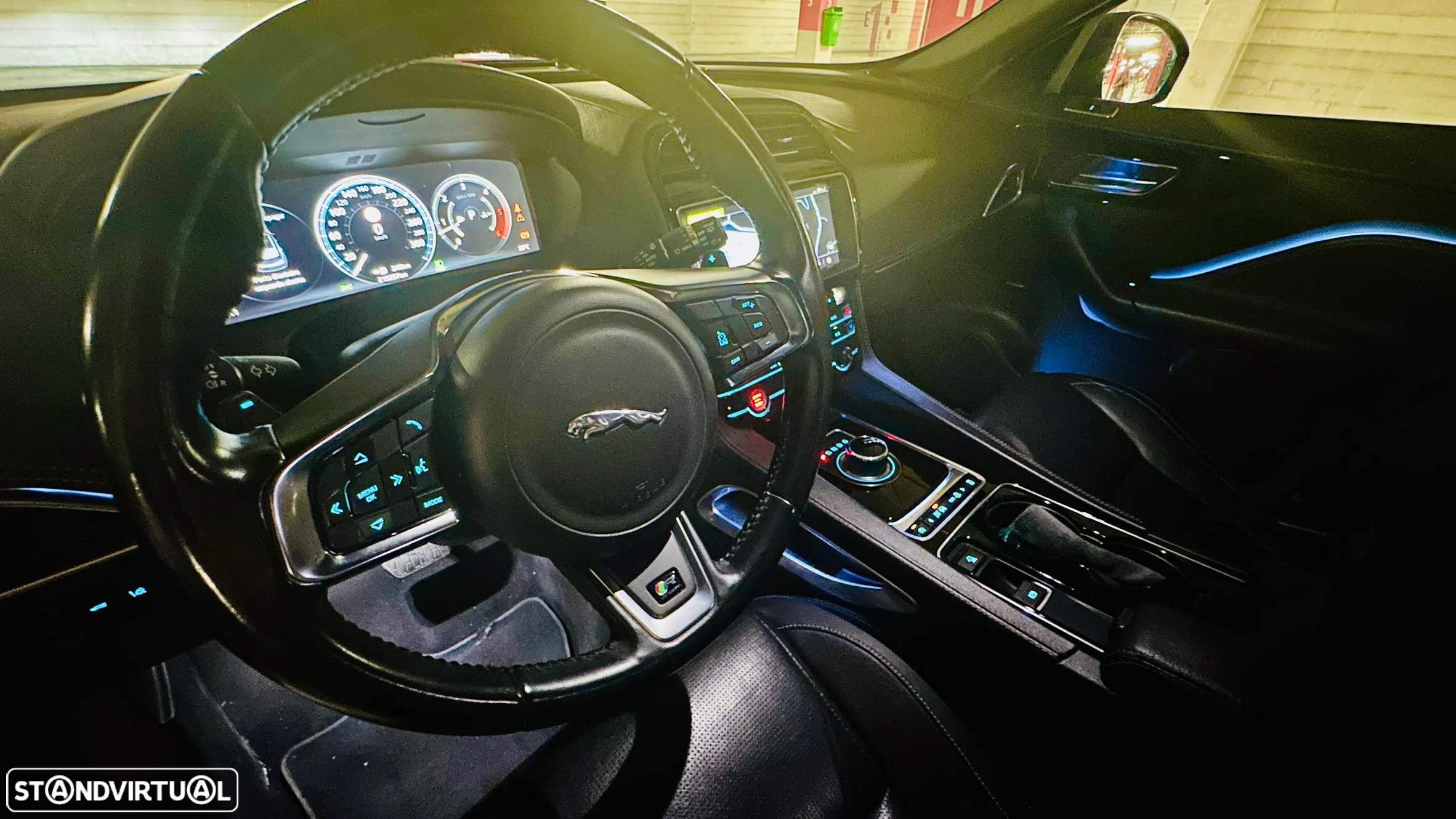 Jaguar F-Pace 3.0 TDV6 R-Sport AWD Aut. - 10