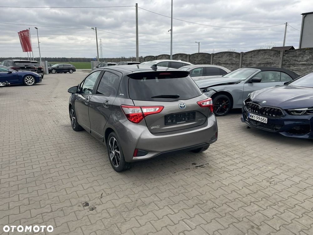 Toyota Yaris 1.5 VVT-i Style Selection - 4