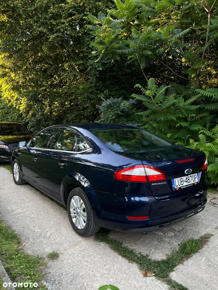Ford Mondeo 2.0 TDCi Ghia - 28