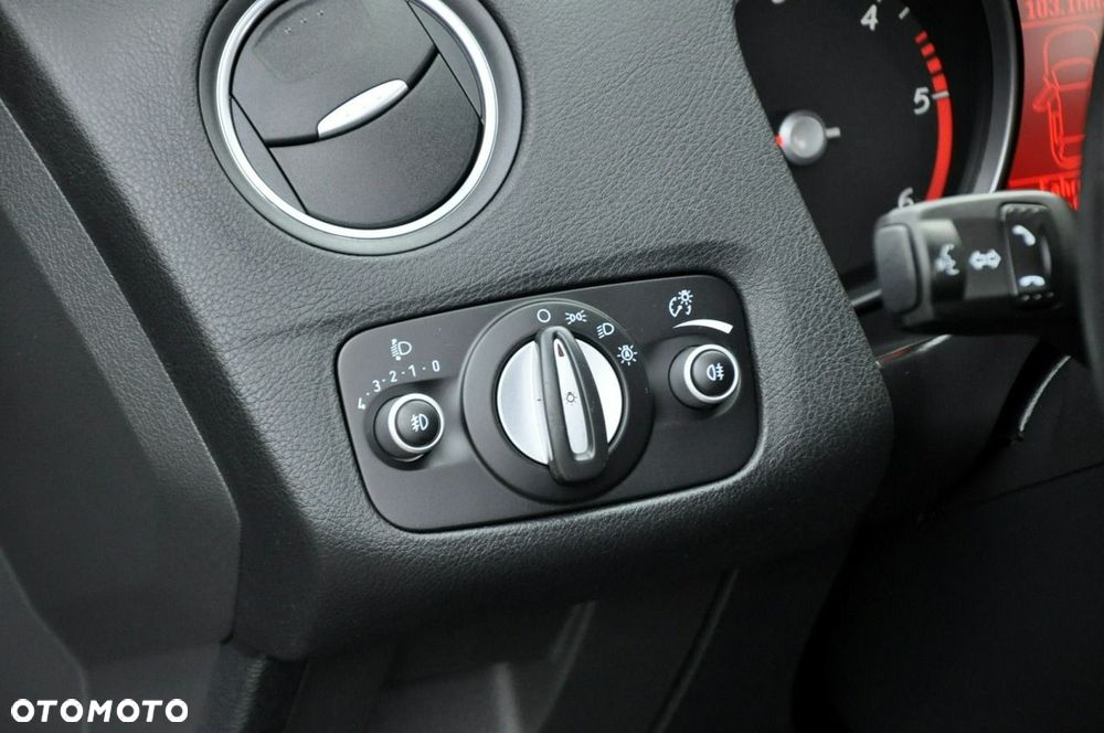 Ford Mondeo - 35