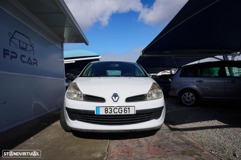 Renault Clio 1.5 dCi Pack - 2