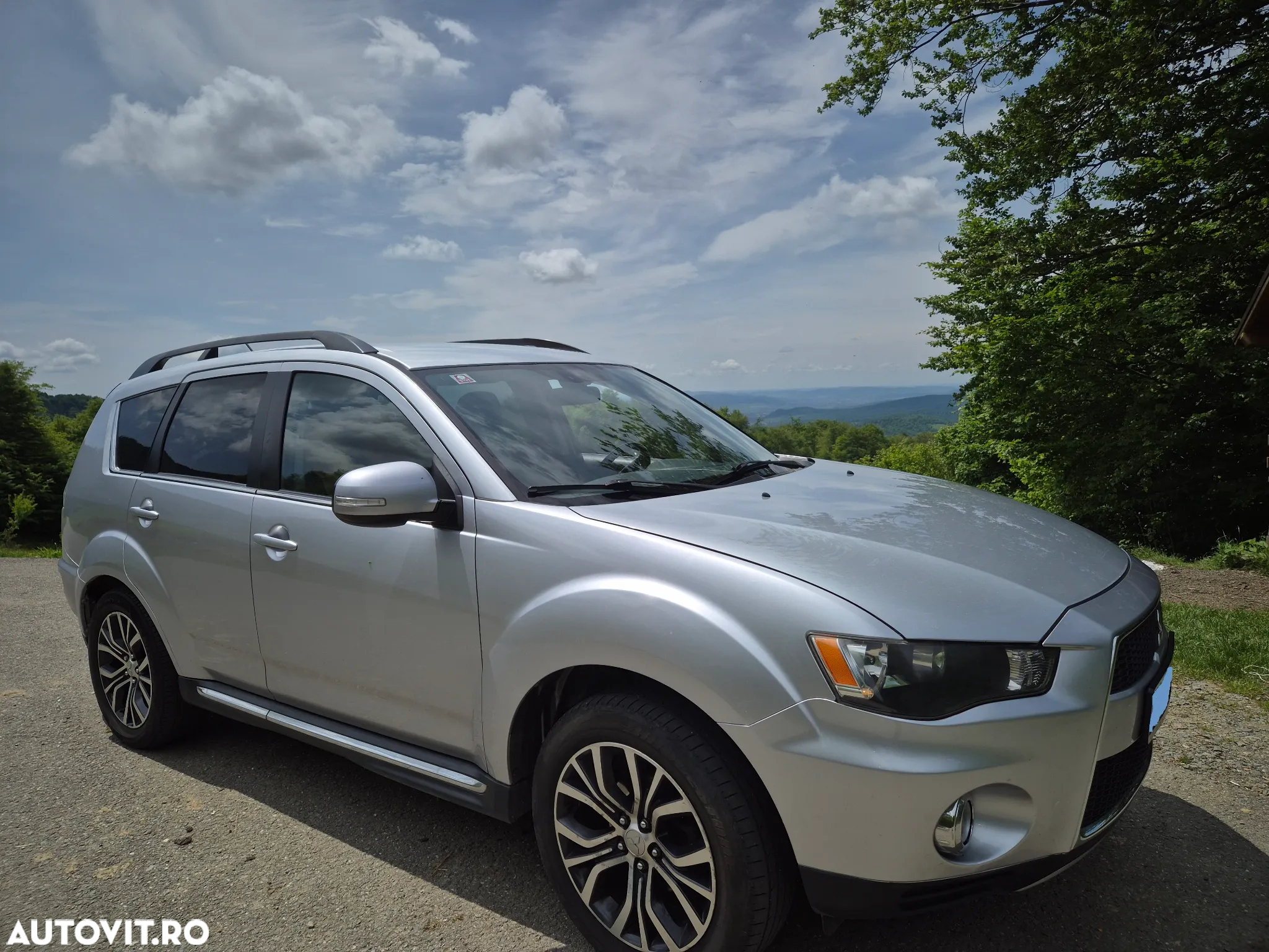 Mitsubishi Outlander 2.2 Litre DI-D AWD Instyle - 11