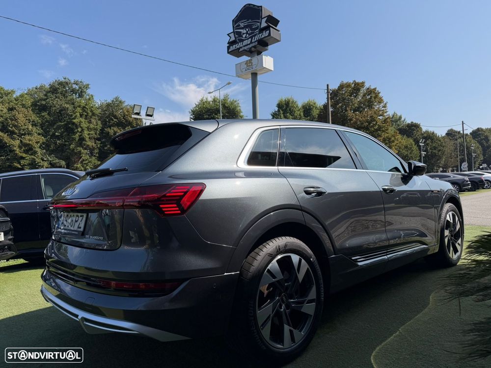 Audi e-tron 55 quattro S line - 2