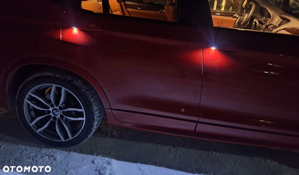 BMW X3 28i xDrive - 24