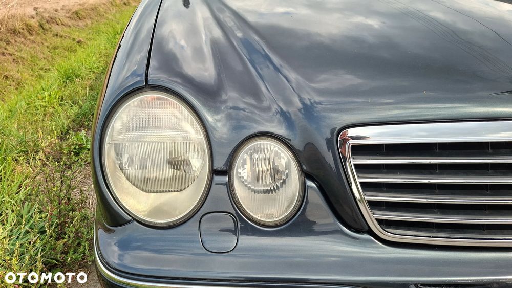 Mercedes-Benz Klasa E 430 T Avantgarde - 25