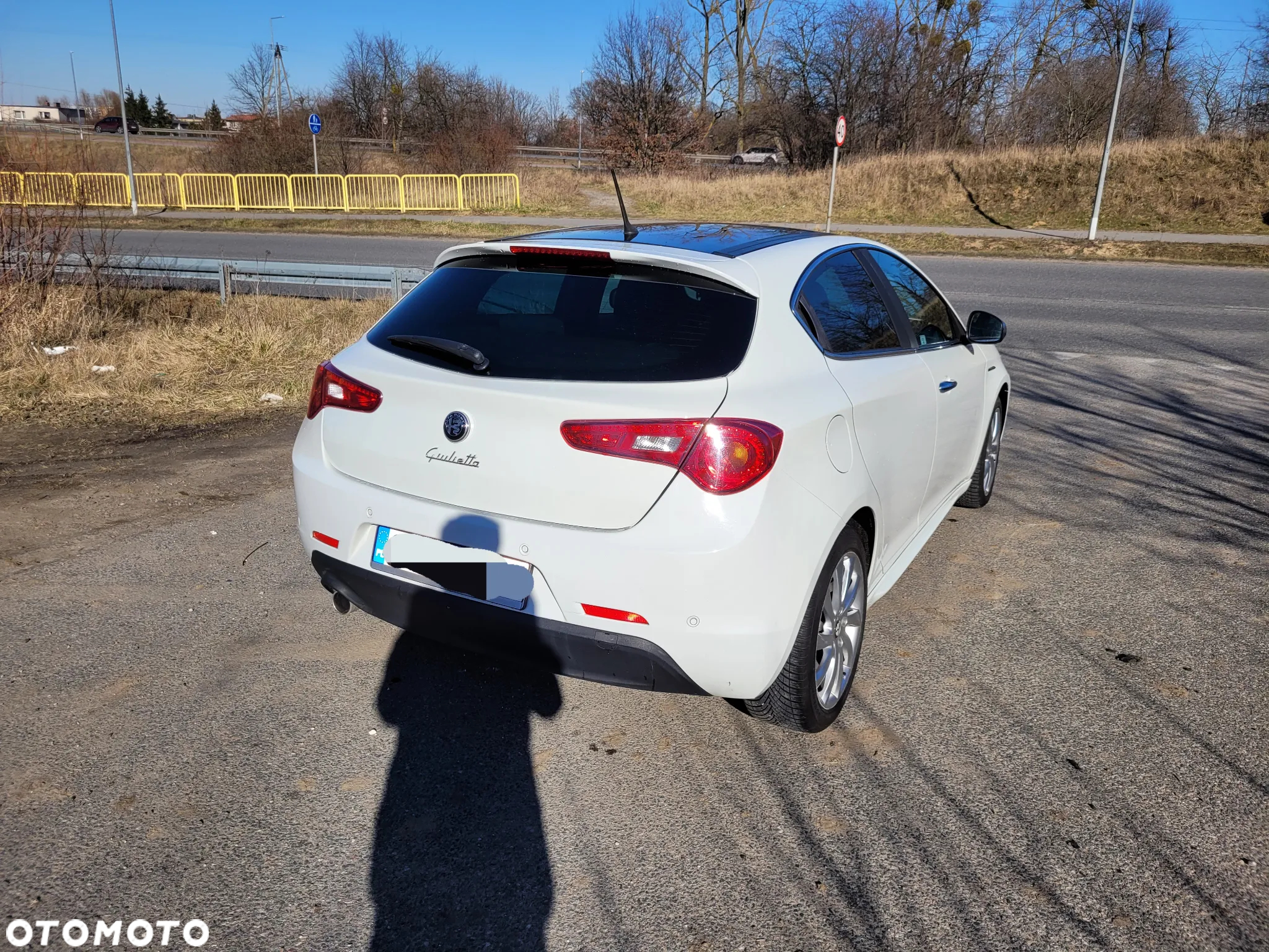 Alfa Romeo Giulietta 1.6 JTDM Distinctive - 9