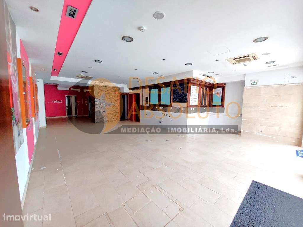 Loja com 160m2, excelente Localização. Barreiro - Grande imagem: 4/21