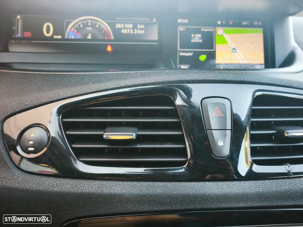 Renault Scénic Energy dCi 110 S&S Bose Edition - 9