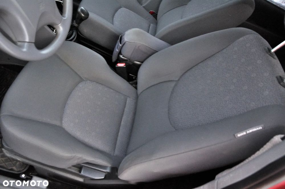 Hyundai Matrix 1.8 Style - 14