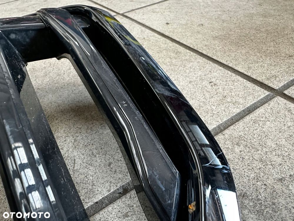 GRILL GRIL ATRAPA CHŁODNICY BMW 2 U06 9882243-13 - 6