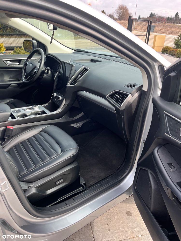 Ford Edge - 8