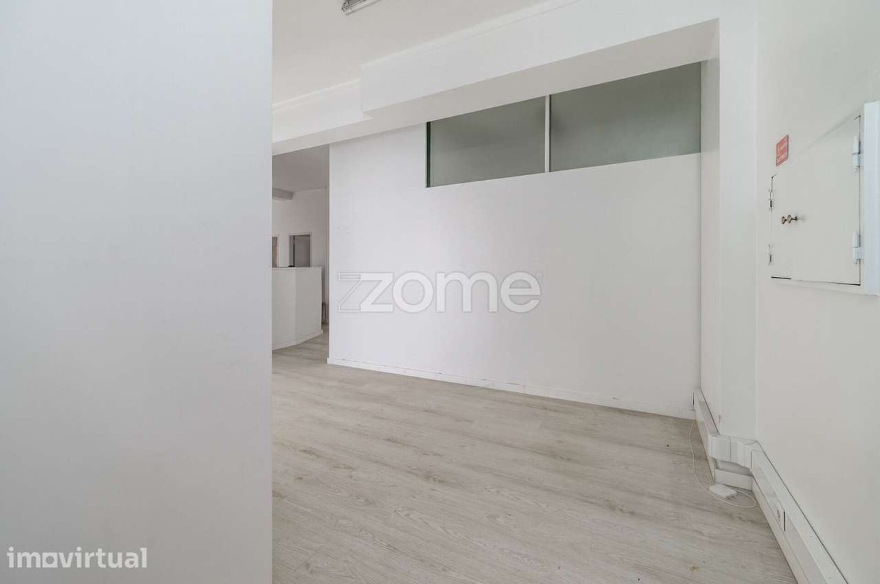 Espaço comercial para venda - Leiria - Grande imagem: 3/46