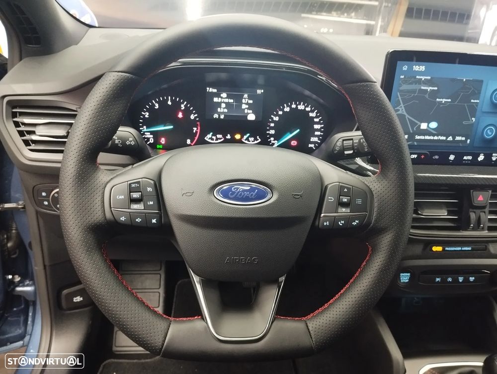 Ford Focus 1.0 EcoBoost MHEV ST-Line - 21