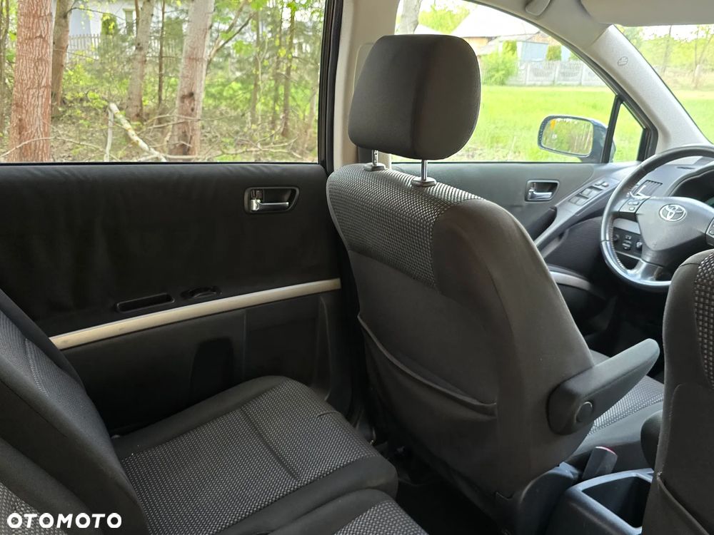 Toyota Previa - 15