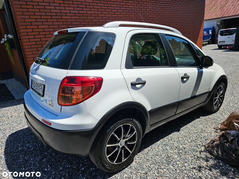 Fiat Sedici - 3