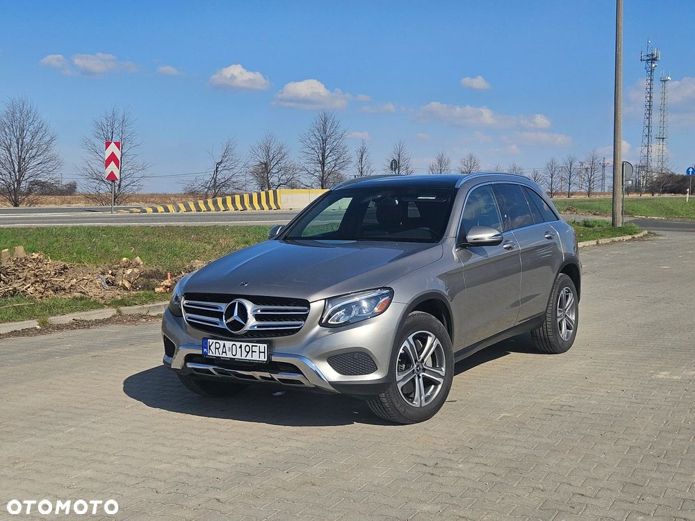 Mercedes-Benz GLC 300 4Matic 9G-TRONIC - 2