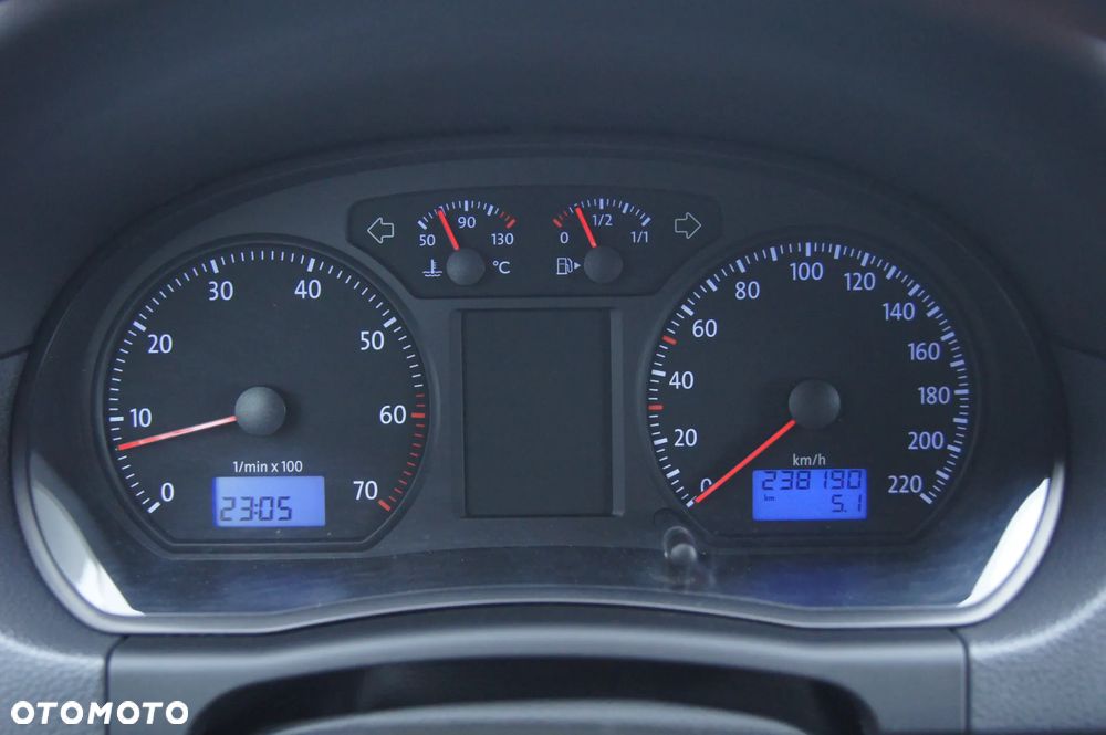 Volkswagen Polo 1.4 Goal - 19