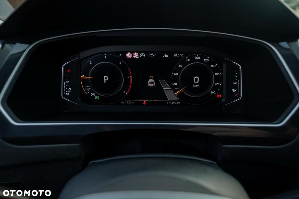 Volkswagen Tiguan 2.0 TDI SCR 4MotION DSG Elegance - 38