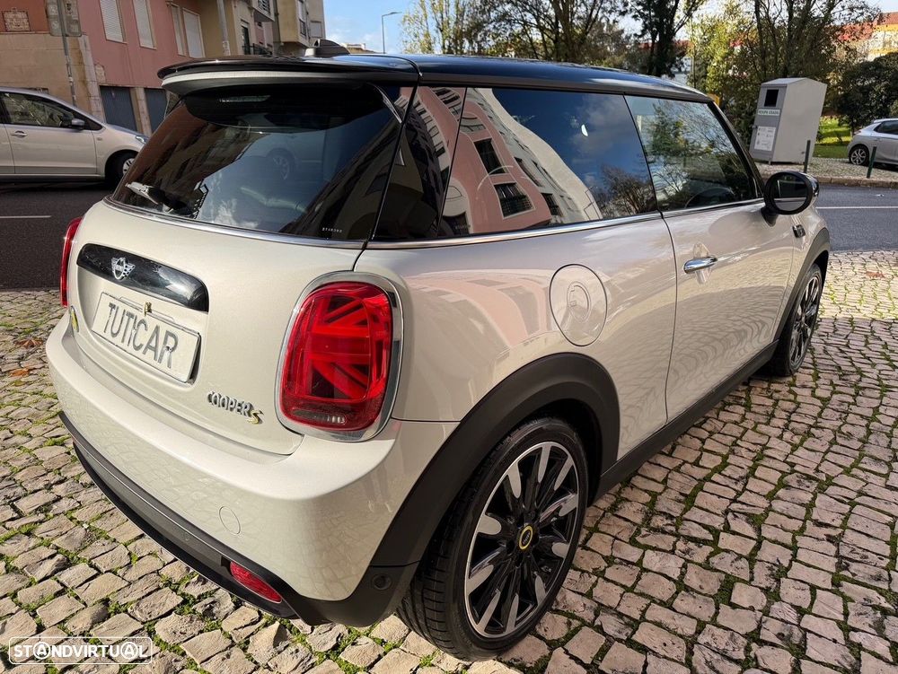 MINI 3 Portas Cooper SE - 29
