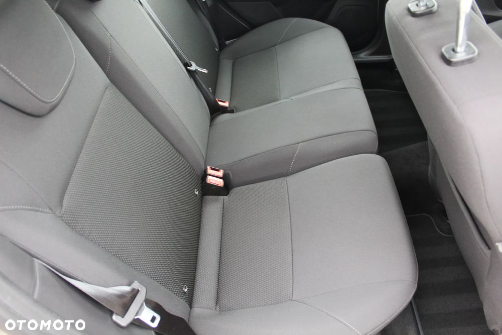 Ford Focus 1.0 EcoBoost Titanium - 19