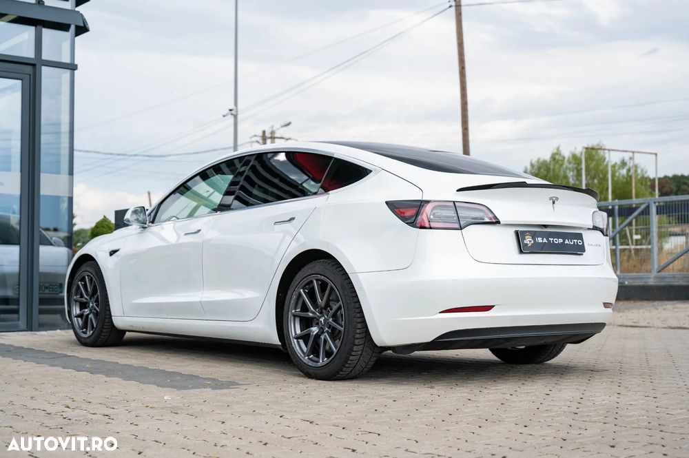 Tesla Model 3 Langstreckenbatterie Allradantrieb Dual Motor - 4