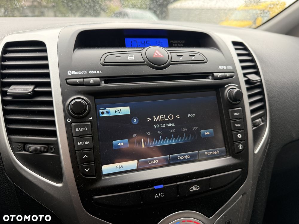 Hyundai ix20 1.4 blue YES Silver - 22