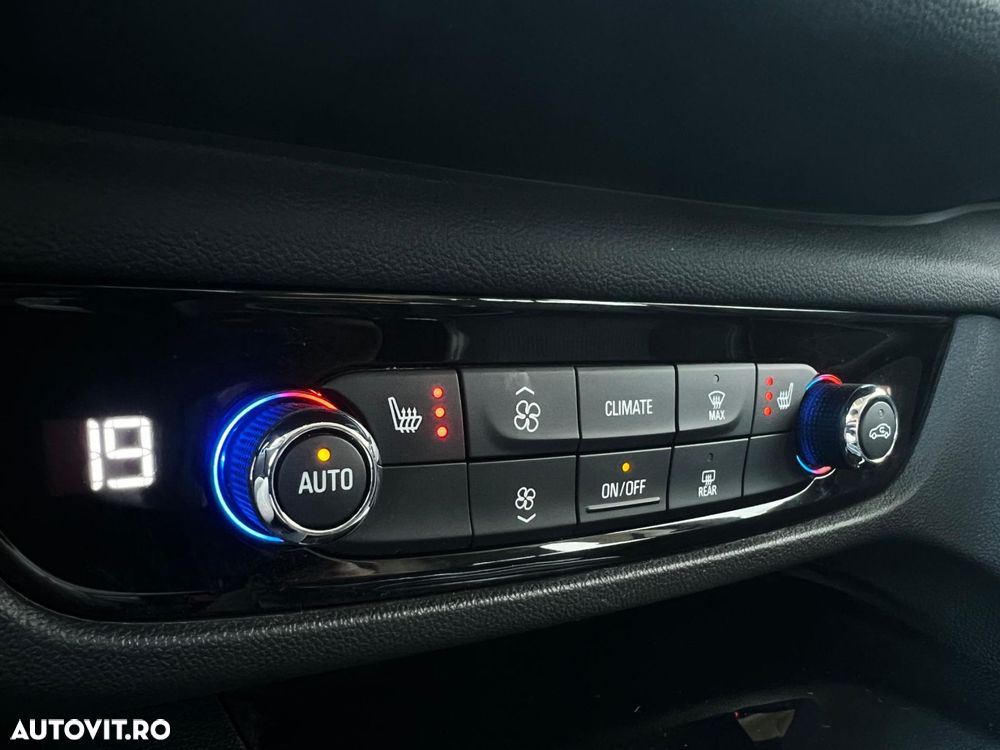 Opel Insignia - 14
