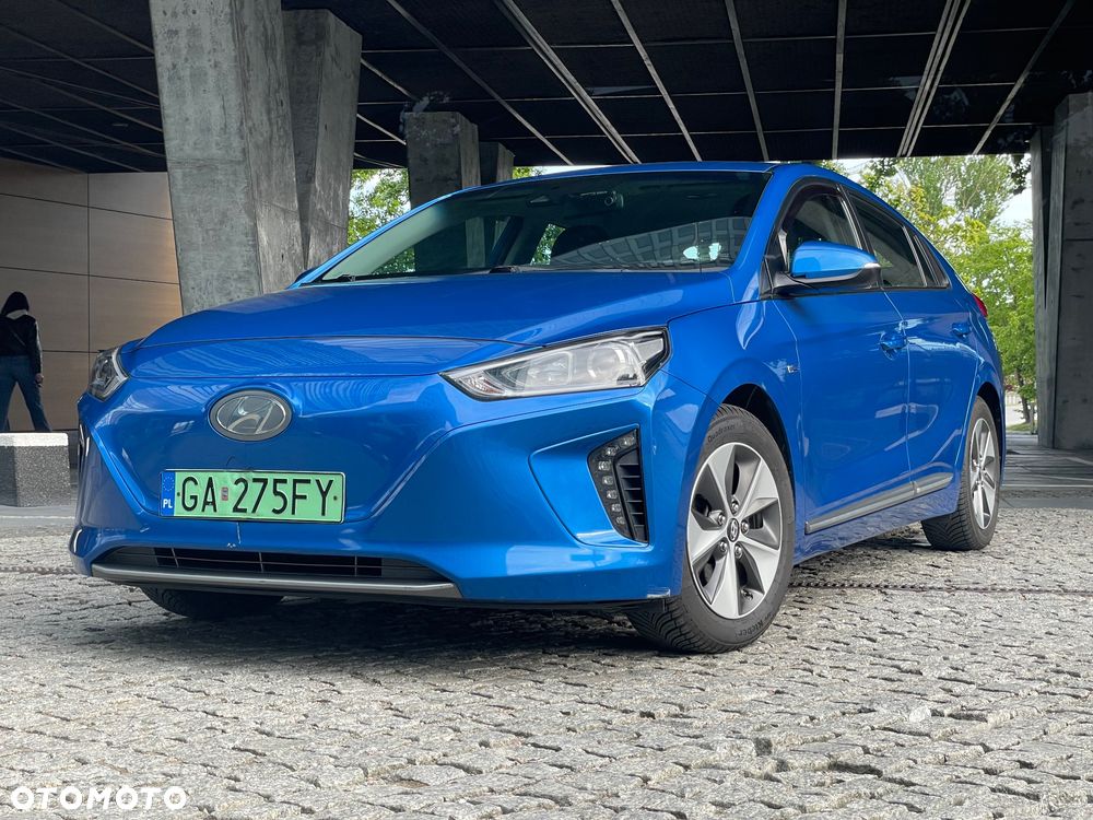 Hyundai IONIQ Style - 2