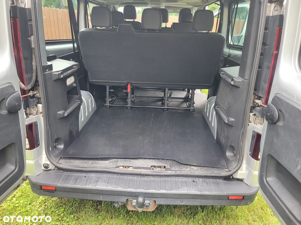 Opel Vivaro L2H1 2,9t Edition - 10