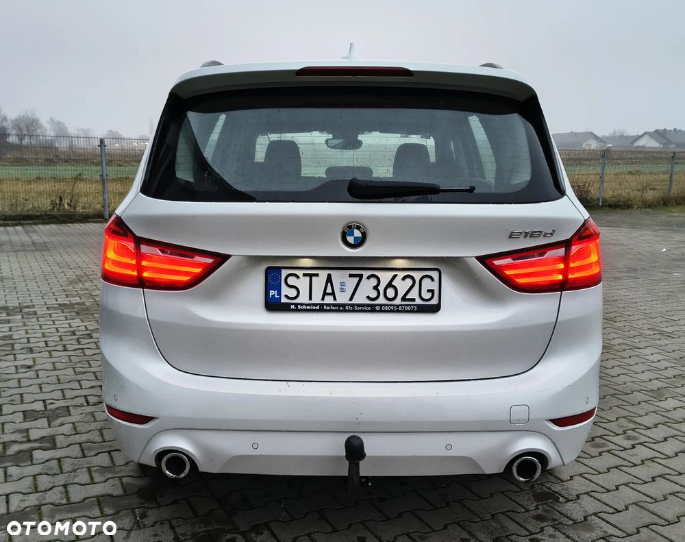 BMW Seria 2 218d xDrive Luxury Line - 4