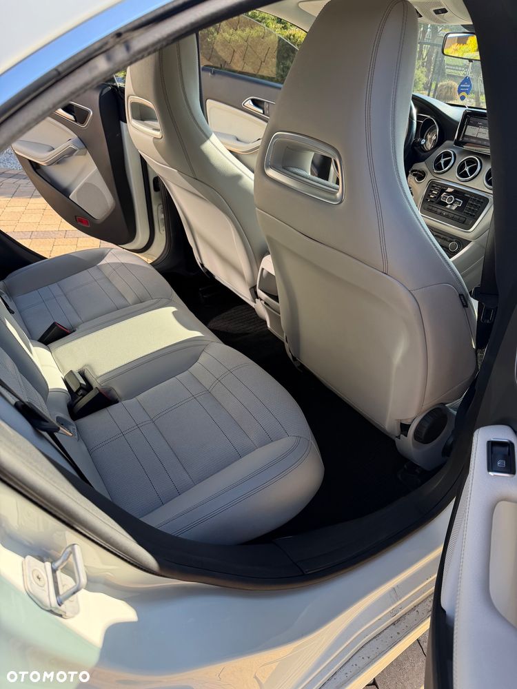 Mercedes-Benz CLA - 8