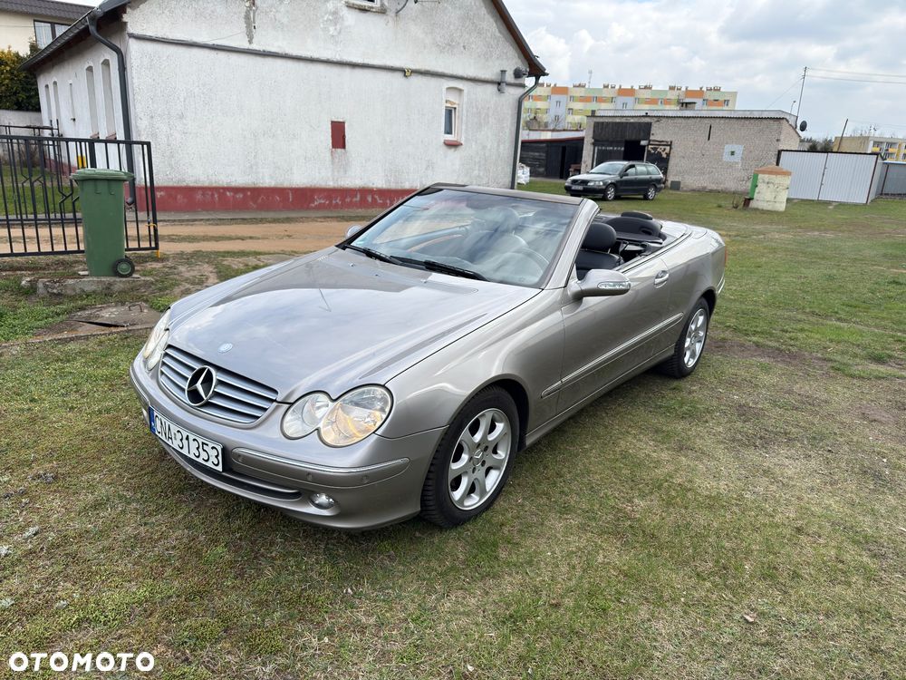 Mercedes-Benz CLK - 2