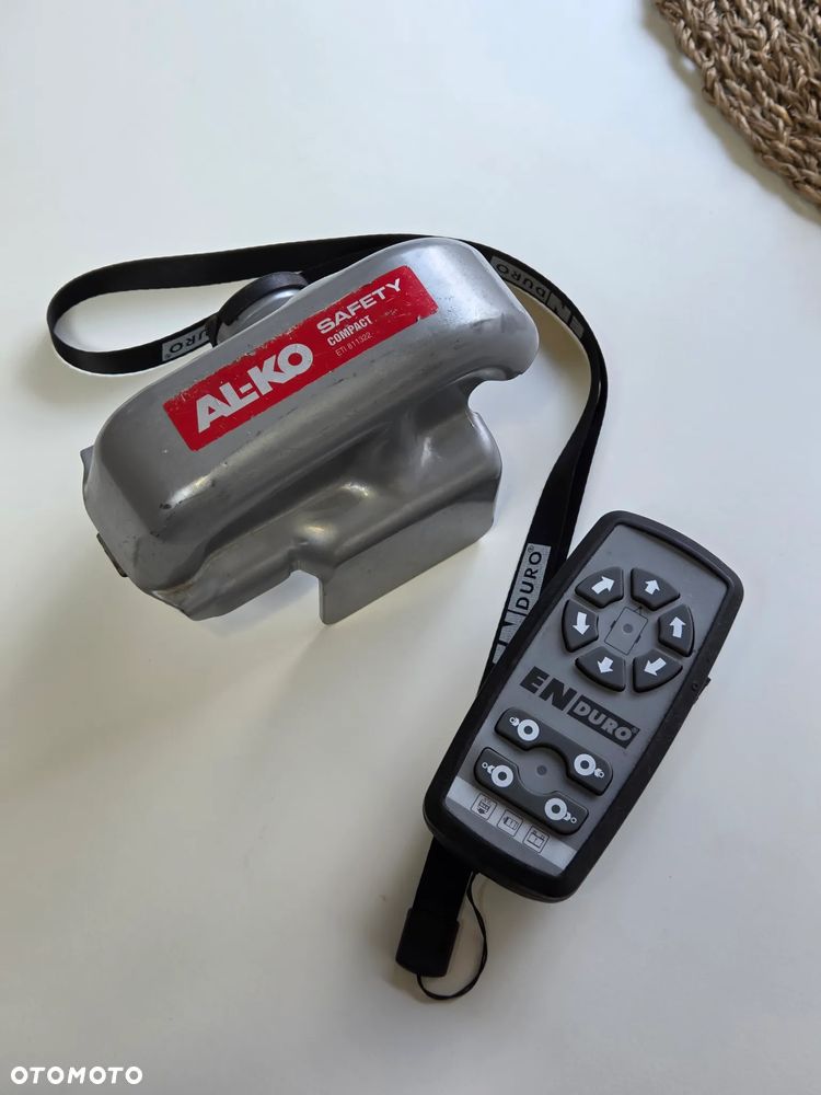 Adria Aviva 300dt - 38