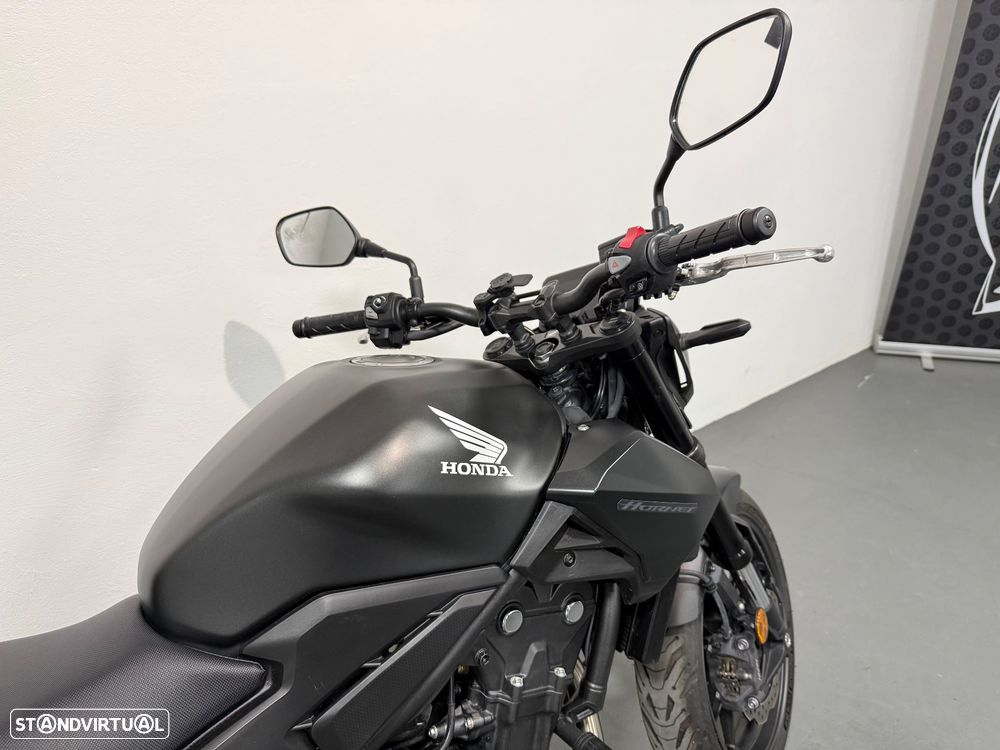 Honda Hornet 500 - 12