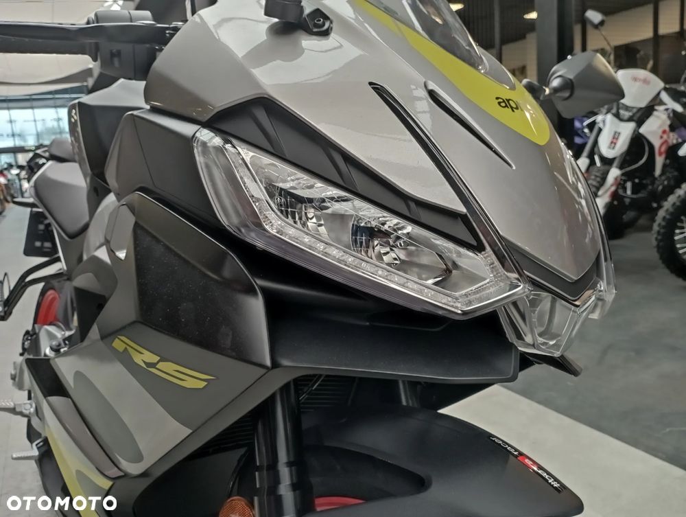 Aprilia RS - 12
