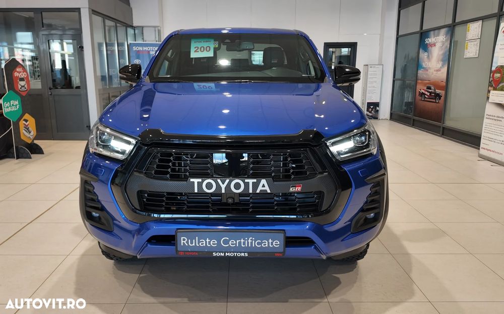 Toyota Hilux 2.8D 204CP 4x4 Double Cab AT GR Sport II - 2