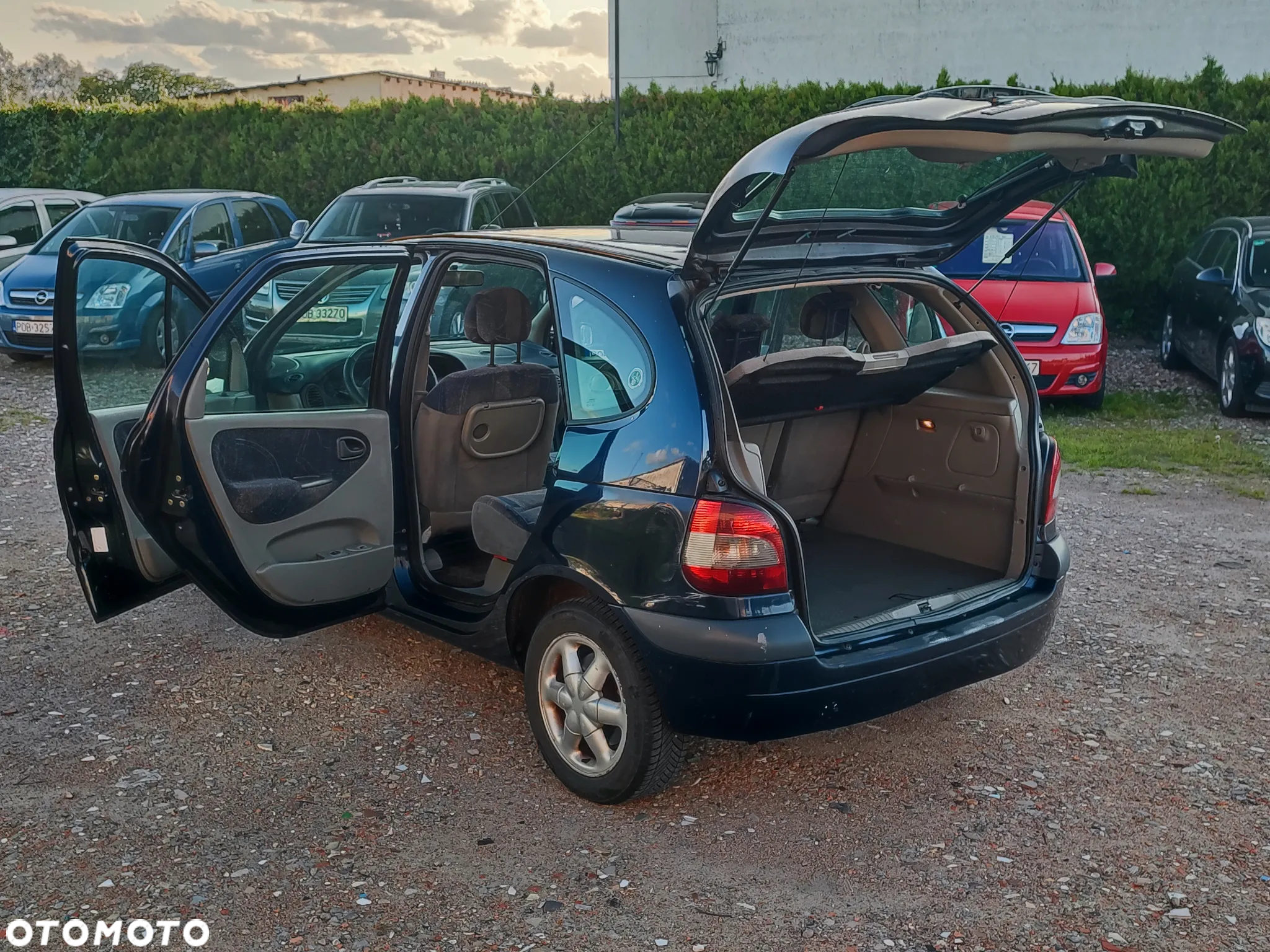 Renault Scenic 1.6 16V Privilege - 22