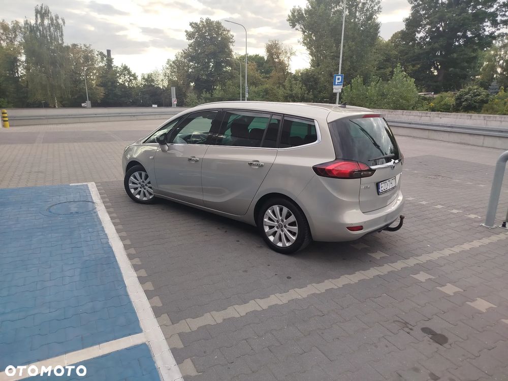 Opel Zafira 2.0 CDTI Cosmo - 28