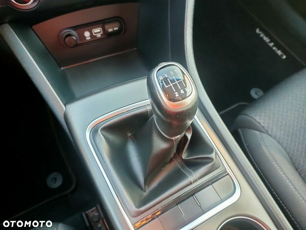 Kia Optima - 28