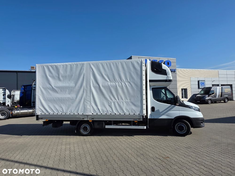 Iveco 35S18 10EP Międzynarodówka Ledy Skrzynia z Plandeką Silnik 3L 180KM - 4