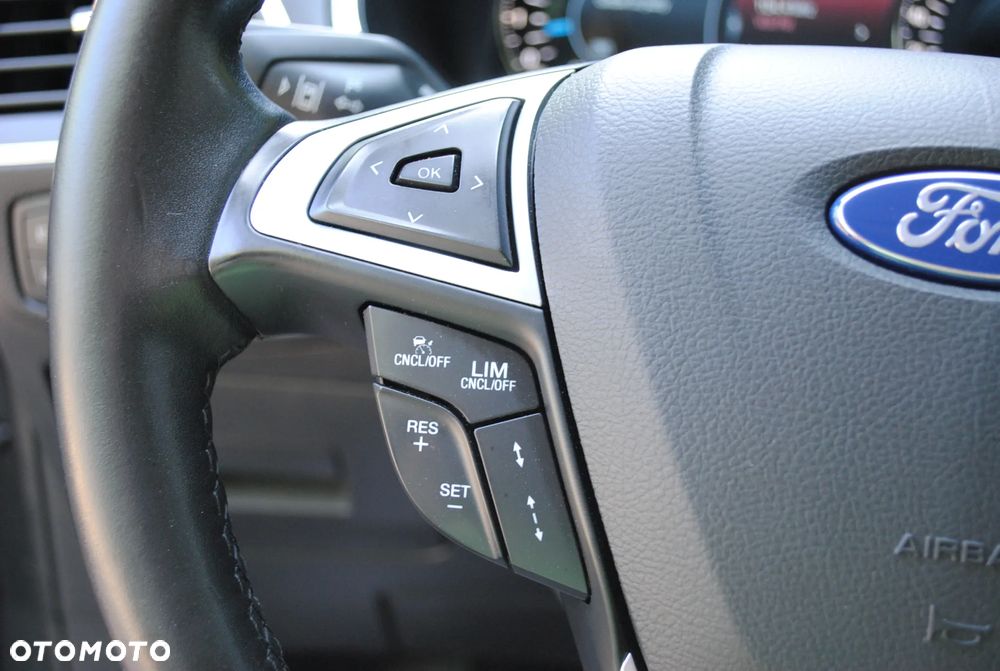 Ford S-Max 2.0 TDCi Titanium - 20