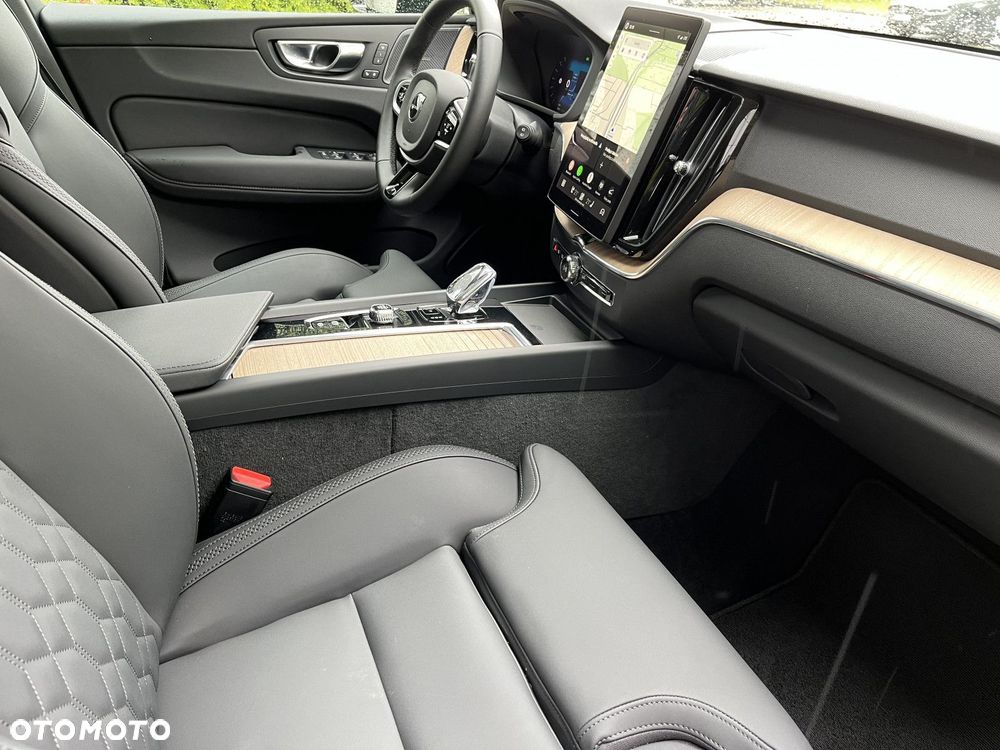 Volvo XC 60 - 12