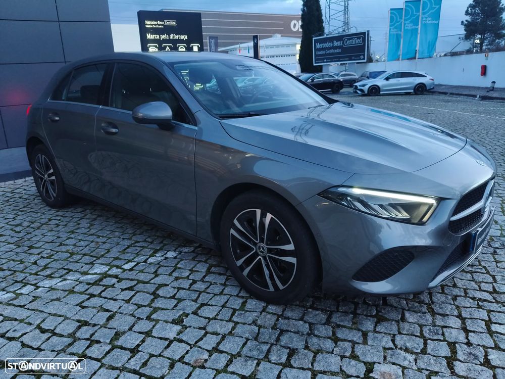 Mercedes-Benz A 250 e - 3